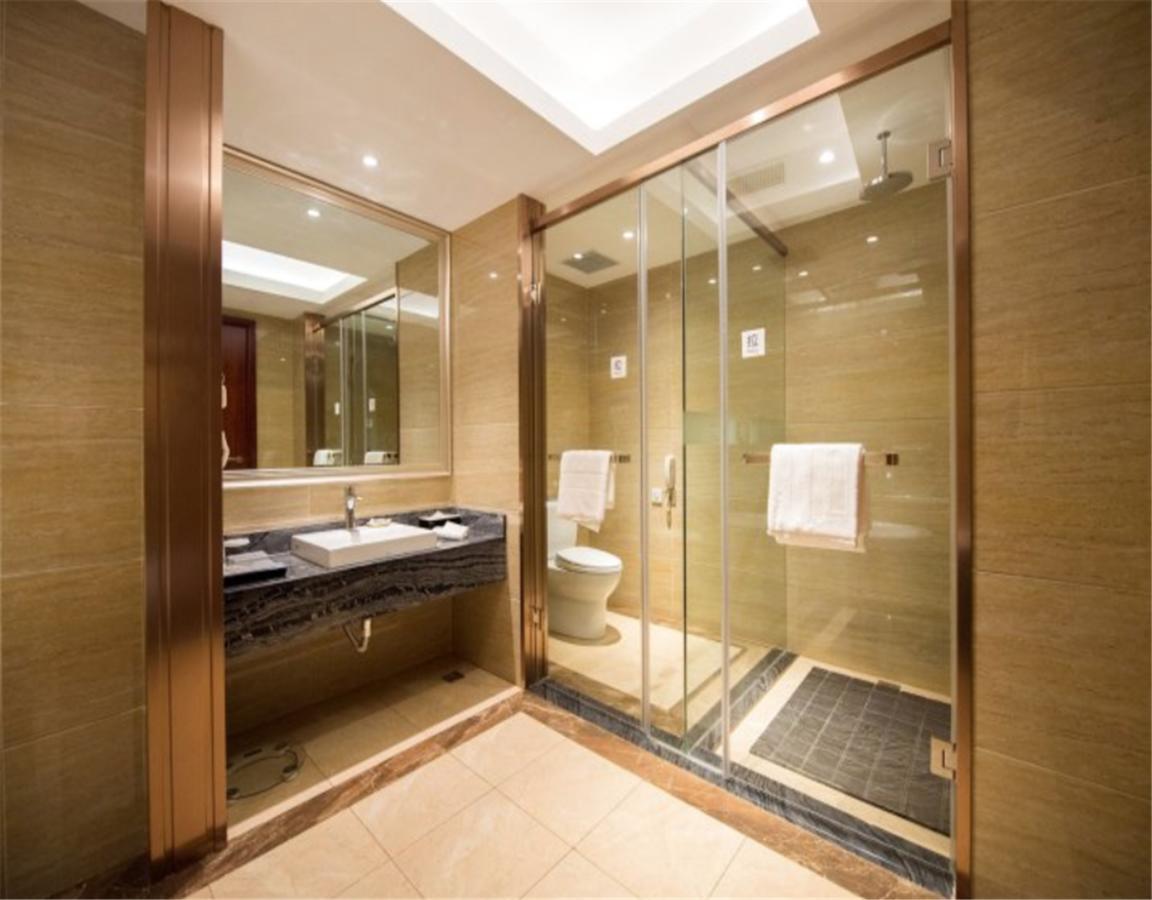 Shenyang Mingcheng Jin Jiang International Hotel Exterior foto
