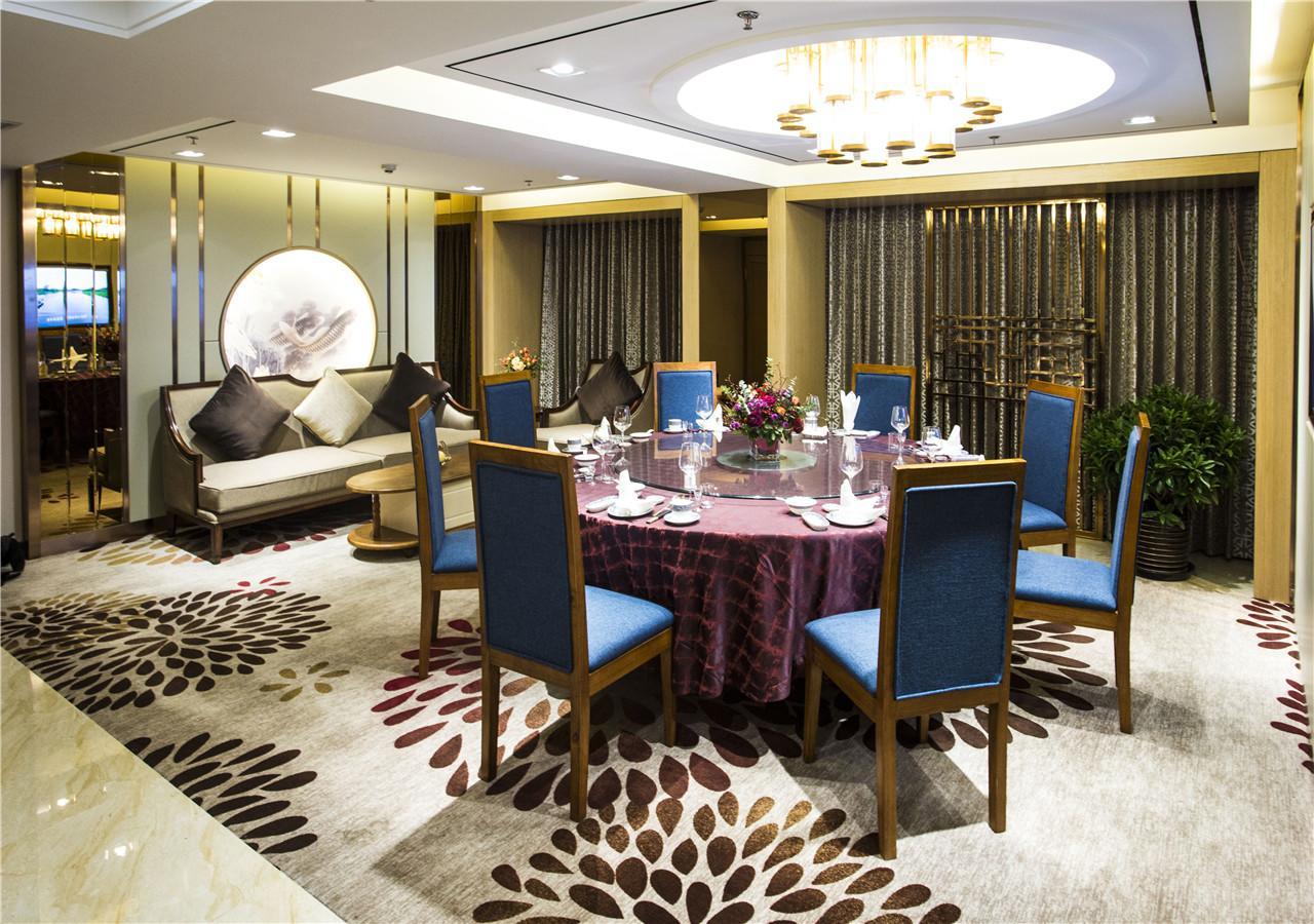 Shenyang Mingcheng Jin Jiang International Hotel Exterior foto